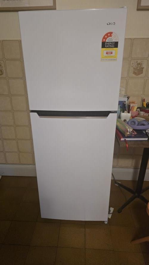 Second-hand Chiq 216L Top Mount Fridge