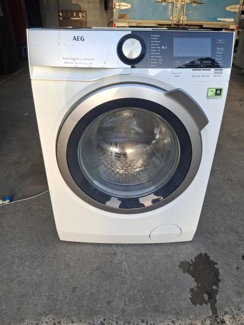Second-hand AEG 10kg Front Load Washing Machine