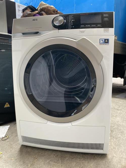 Second-hand AEG 8kg Dryer