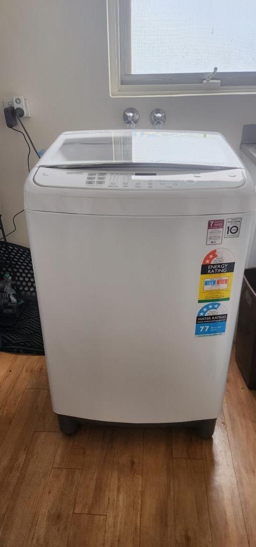 Second-hand LG 7.5kg Top Load Washing Machine