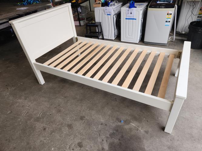 Second-hand King Single Bed Frame