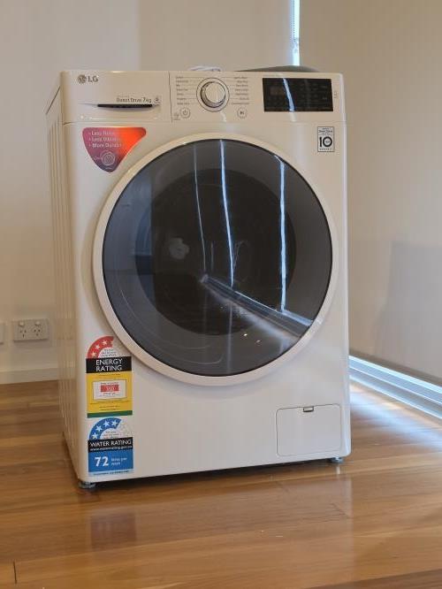 Second-hand LG 7kg Front Load Washing Machine