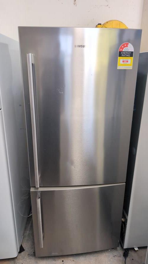 Second-hand Samsung 450L Bottom Mount Fridge