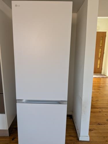 Second-hand LG 335L Bottom Mount Fridge