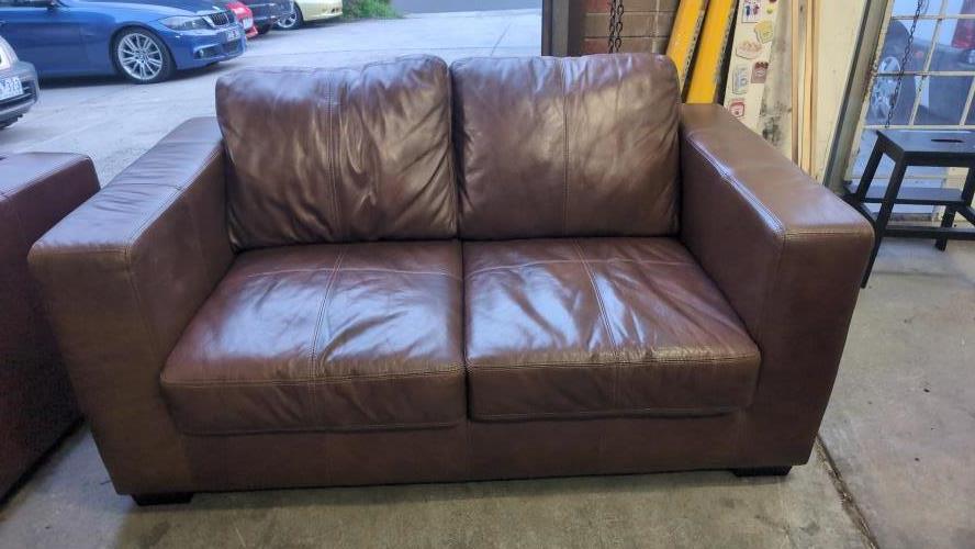 Second-hand Stunning Two Seater Sofa