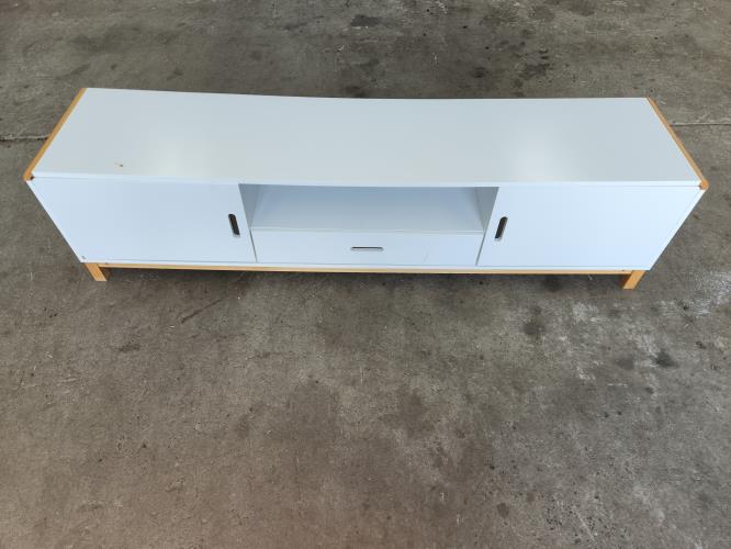 Second-hand Entertainment Unit