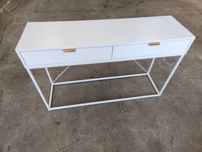 Second-hand Hall Table
