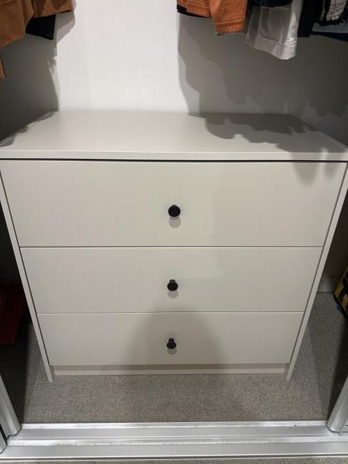 Second-hand Chest of Drawers