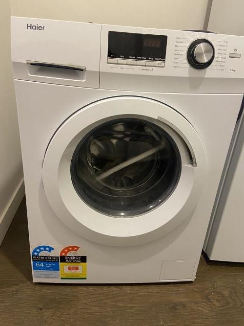 Second-hand Haier 7.5kg Front Load Washing Machine