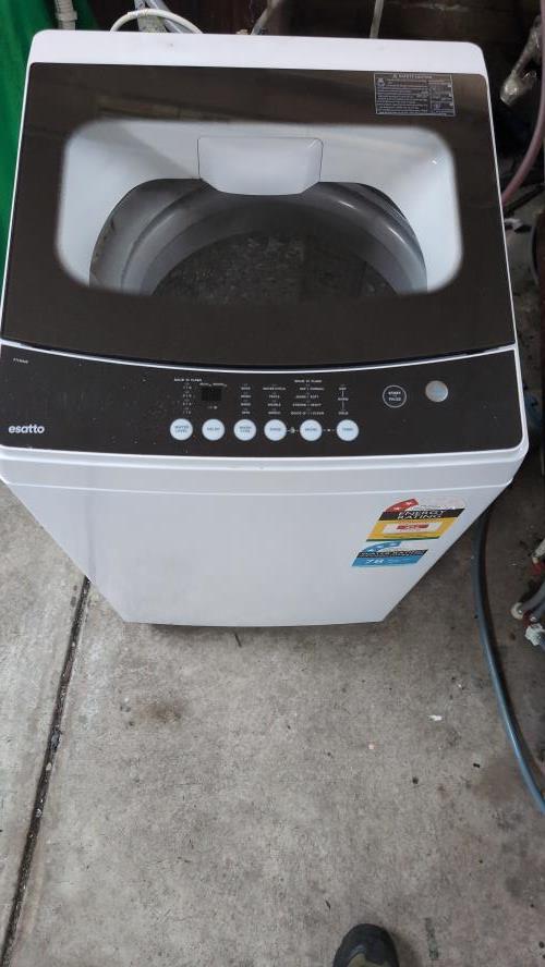 Second-hand Esatto 5.5kg Top Load Washing Machine