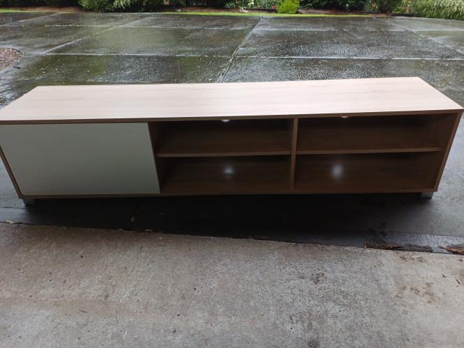 Second-hand IKEA Entertainment Unit