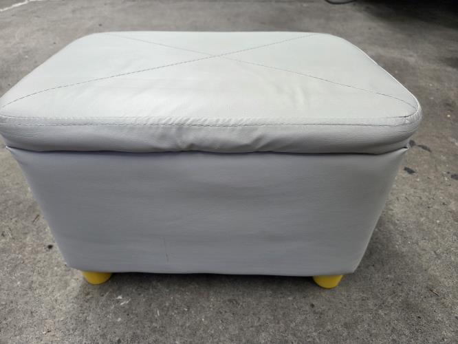 Second-hand Ottoman