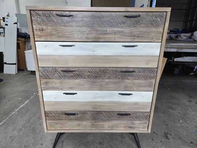 Second-hand Chest of Drawers