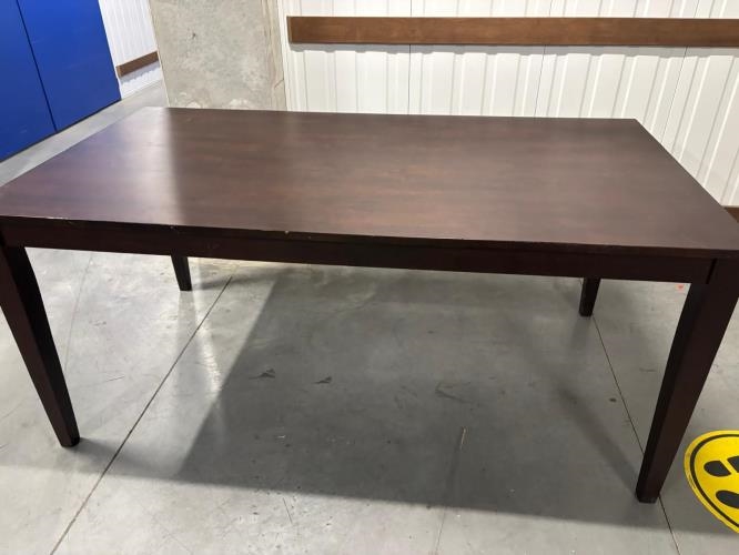 Second-hand Dining Table (no chairs)