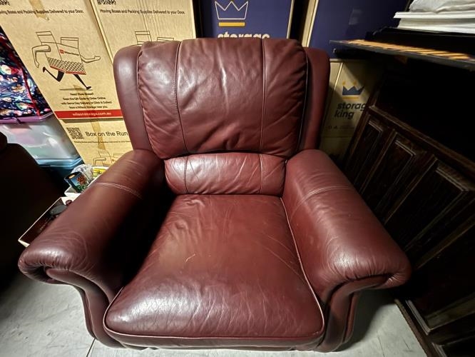 Second-hand Reclining Armchair