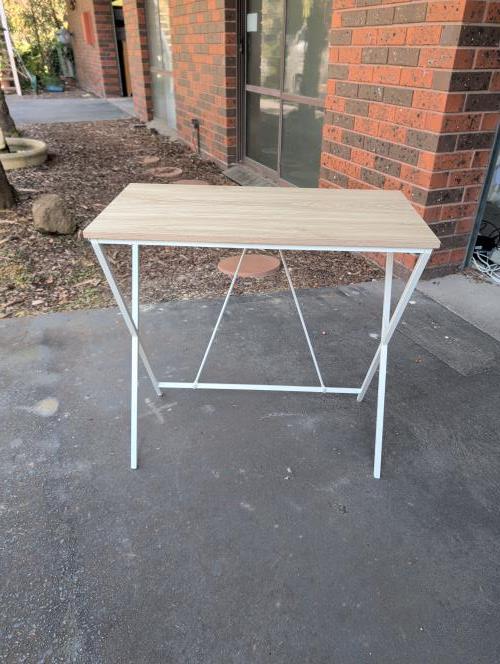 Second-hand Desk