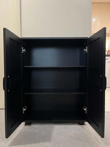 Second-hand Storage Unit