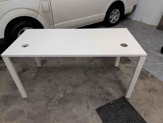 Second-hand Desk