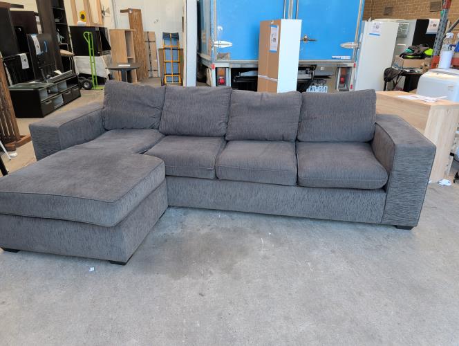Second-hand 4 Seater L-Shape Sofa