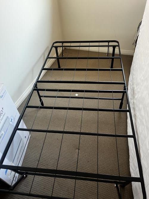 Second-hand Foldable Single Bed Frame