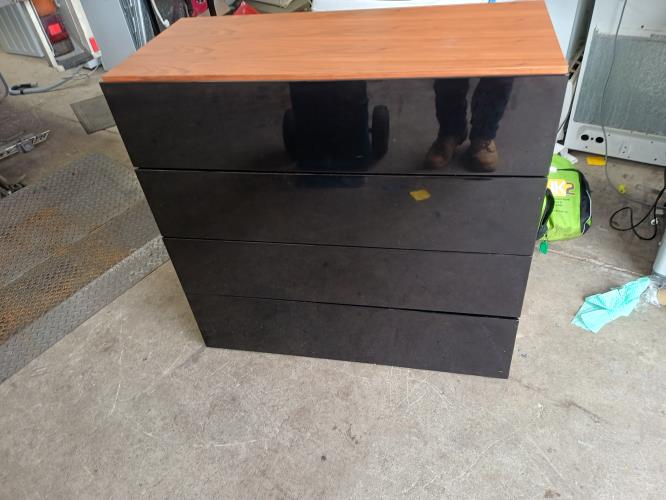Second-hand Chest of 4 Drawers