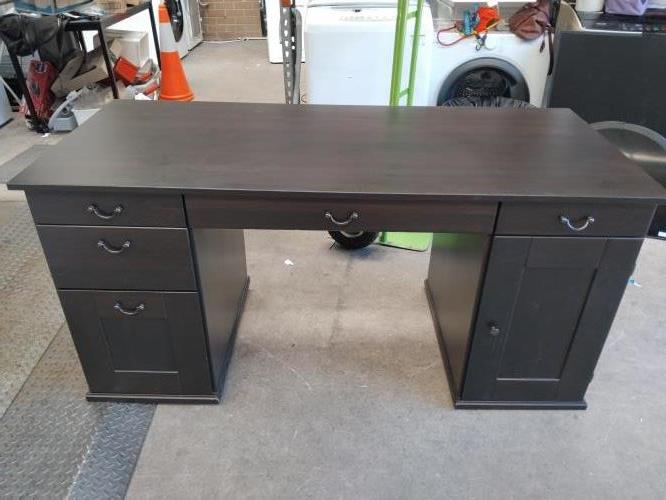 Second-hand IKEA Office Desk