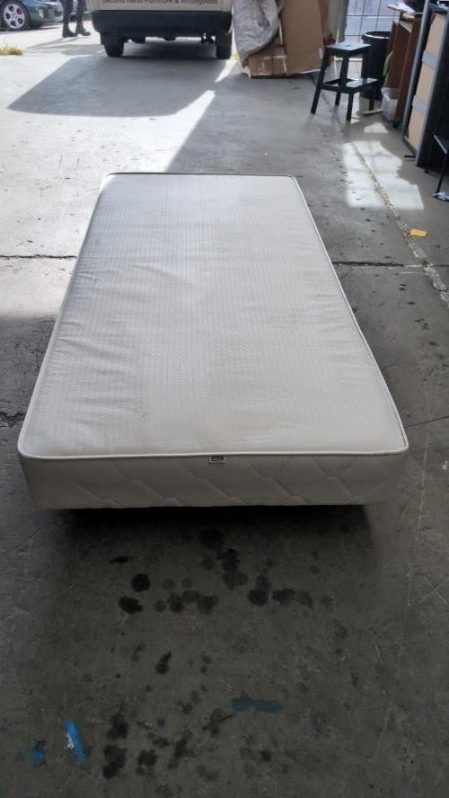 Second-hand Single Bed Base