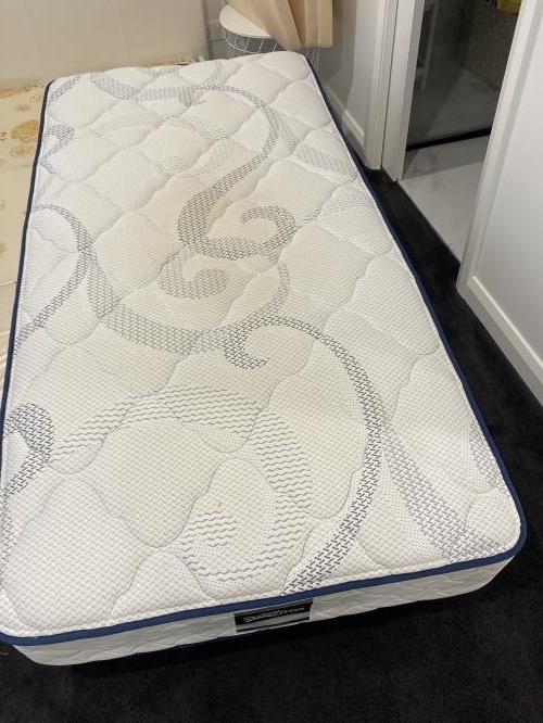 Second-hand Single Mattress