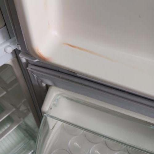 Second-hand Westinghouse 300L Top Mount Fridge - Photo 10)