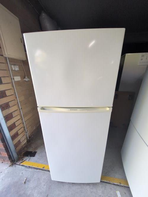 Second-hand Westinghouse 286L Top Mount Fridge - Photo 10)