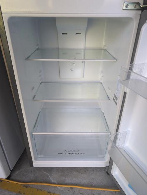 Second-hand Hisense 205L Top Mount Fridge - Photo 10)