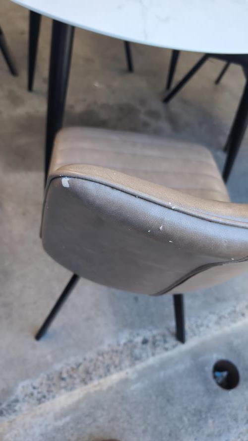 Second-hand Dining Table with 6 Chairs - Photo 10)