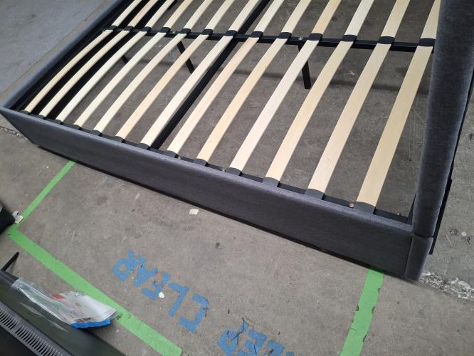 Second-hand Queen Size Bed Frame - Photo 10)