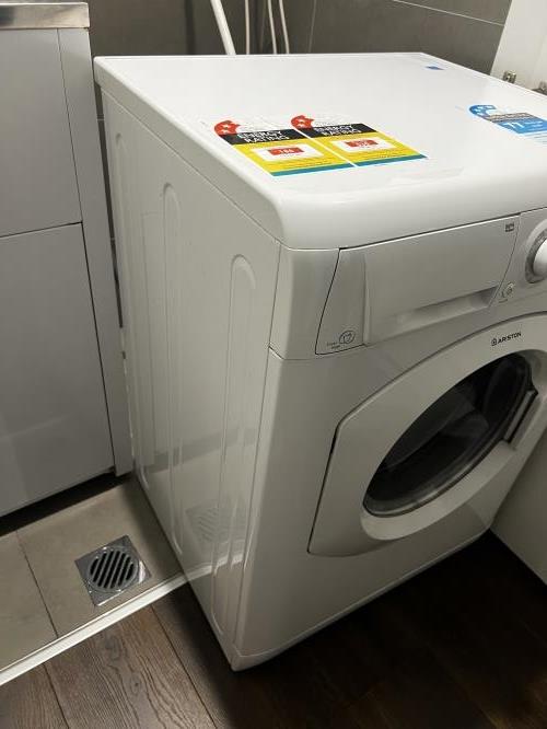 Second-hand Ariston 7.5kg / 4.5kg Washer-Dryer Combo - Photo 11)