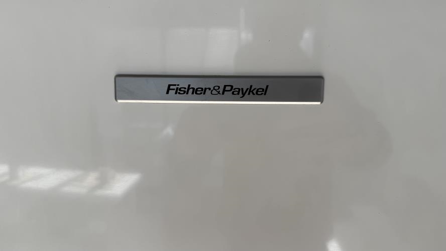 Second-hand Fisher & Paykel 380L Top Mount Fridge - Photo 11)