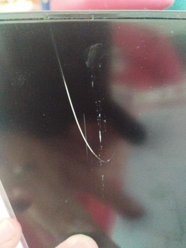 Second-hand Chiq 202L Top Mount Fridge - Photo 12)