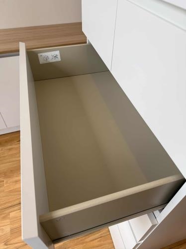 Second-hand IKEA Malm 6 Drawer Chest of Drawers - Photo 12)