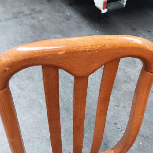 Second-hand Dining Table with 3 Chairs - Photo 14)