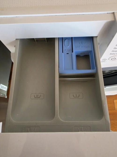 Second-hand LG 7kg Front Load Washing Machine - Photo 14)