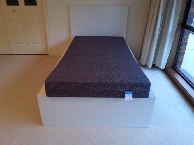 Dunlop Single Mattress (Bedframe not included) - Photo 2)