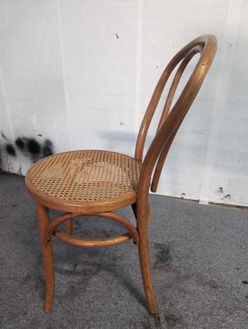 Second-hand Chair - Photo 2)