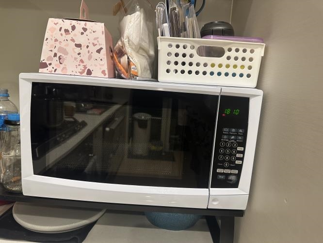 Second-hand Microwave - Photo 2)