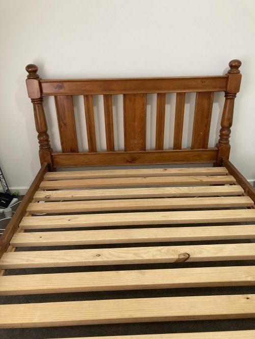 Second-hand Queen Bed Frame - Photo 2)