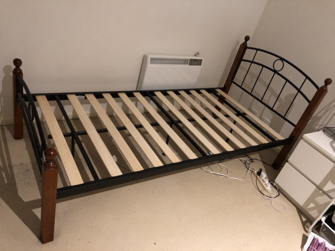 Second-hand Single Bed Frame - Photo 2)