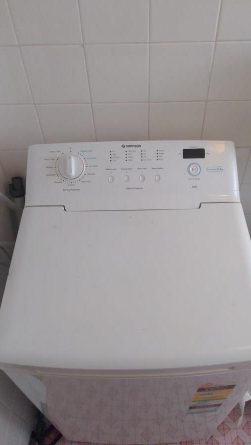 Second-hand Simpson 5.5kg Top Load Washing Machine - Photo 2)