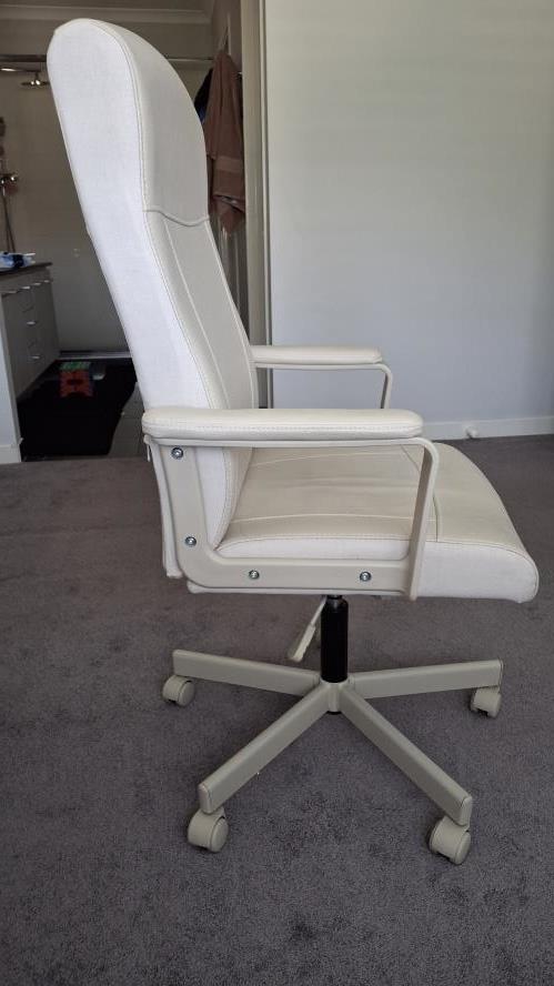 Second-hand IKEA Office Swivel Chair - Photo 2)