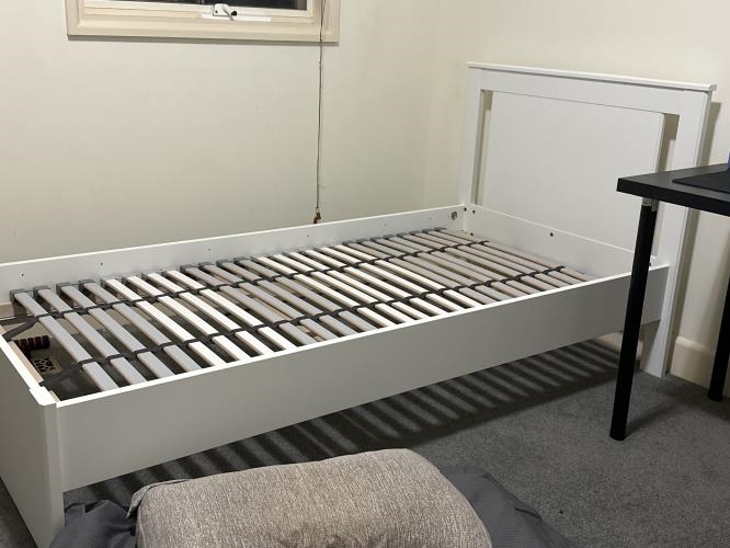 Second-hand Single Bed Frame - Photo 2)