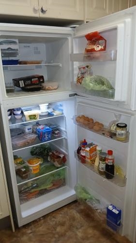 Second-hand Kogan 400L Top Mount Fridge - Photo 2)