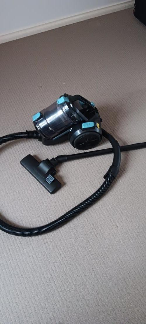 Second-hand Anko 1800W Bagless Vacuum Cleaner - Photo 2)