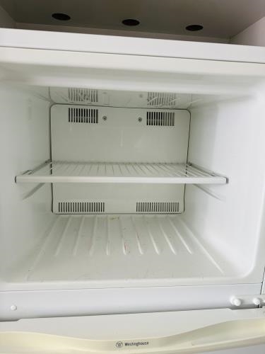 Second-hand Westinghouse 286L Top Mount Fridge - Photo 2)